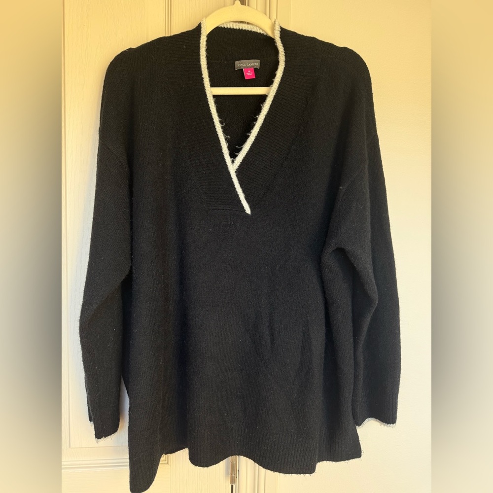 Vince Camuto Black Sweater with White Accents